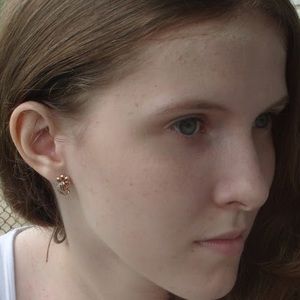 Meet your Posher, Yulia